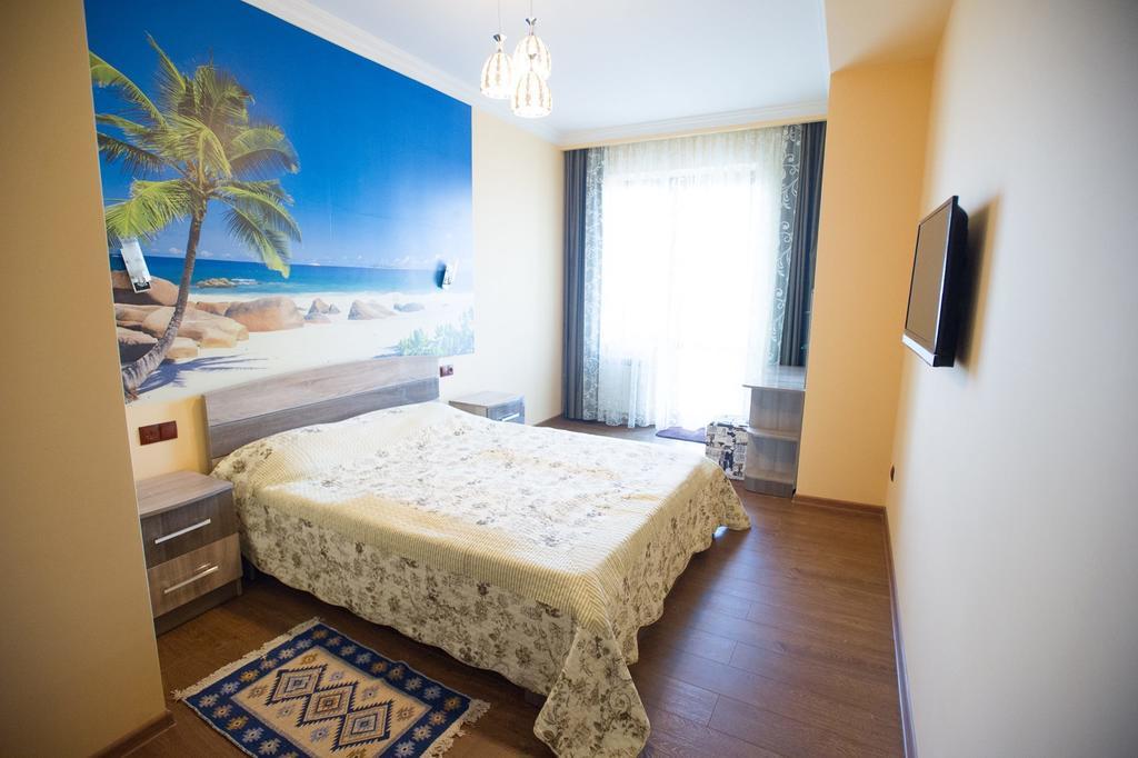 Batumi Appartments Oda fotoğraf