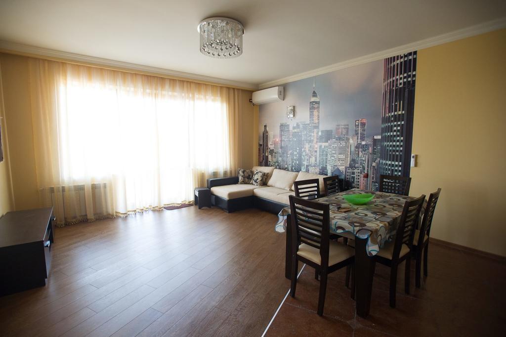 Batumi Appartments Oda fotoğraf